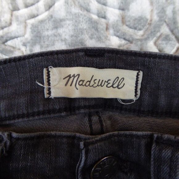 Madewell  Jeans Womens 25 9" High Rise Skinny Black Raw Hem Distressed - Picture 8 of 14